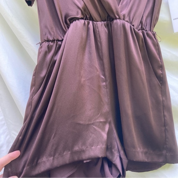 Amanda Uprichard NWT brown silk romper with ruching on sleeves, size medium - Picture 6 of 14